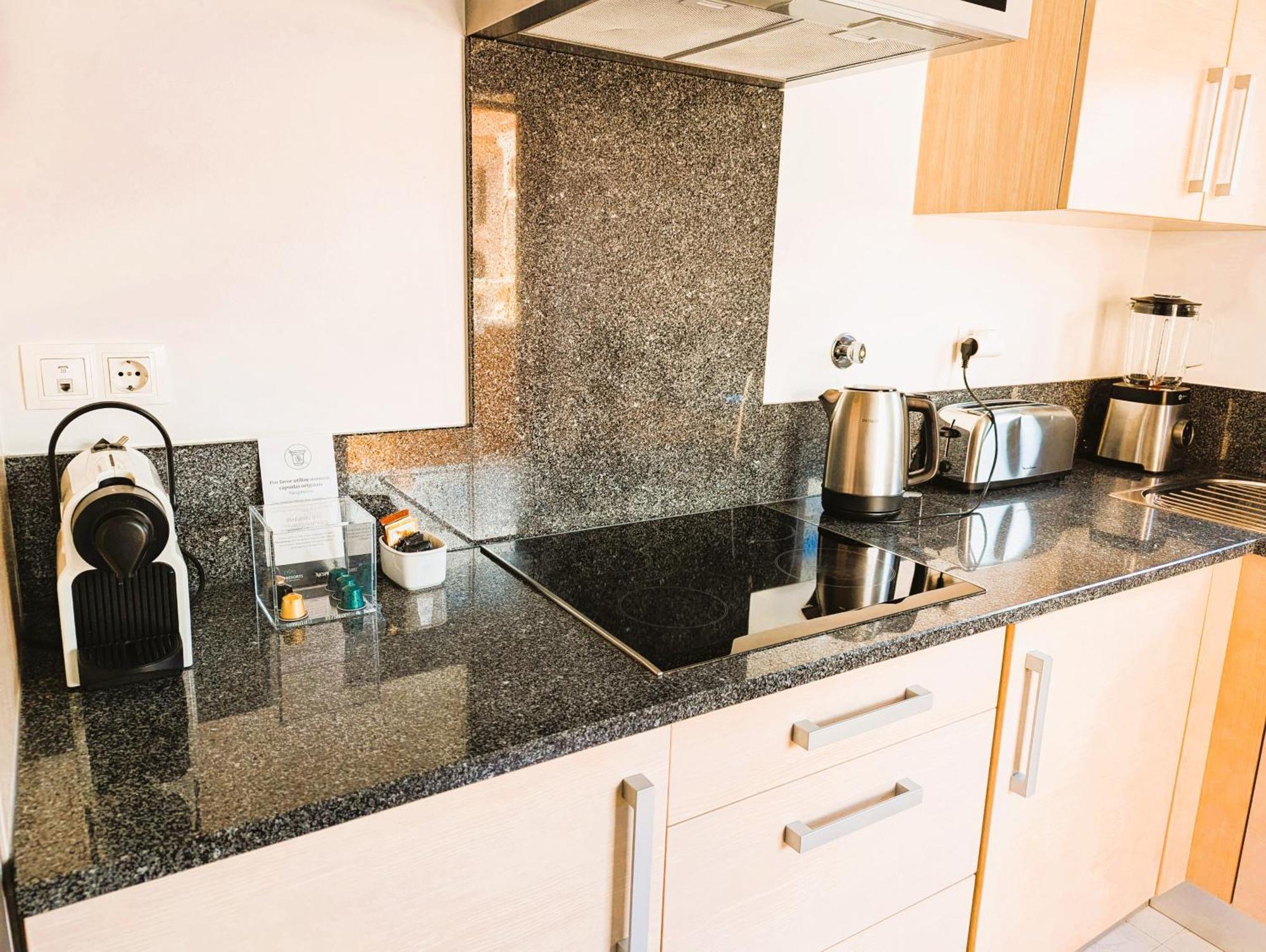 Luxury 3-Bedroom Apartment At High-End Luz Extérieur photo