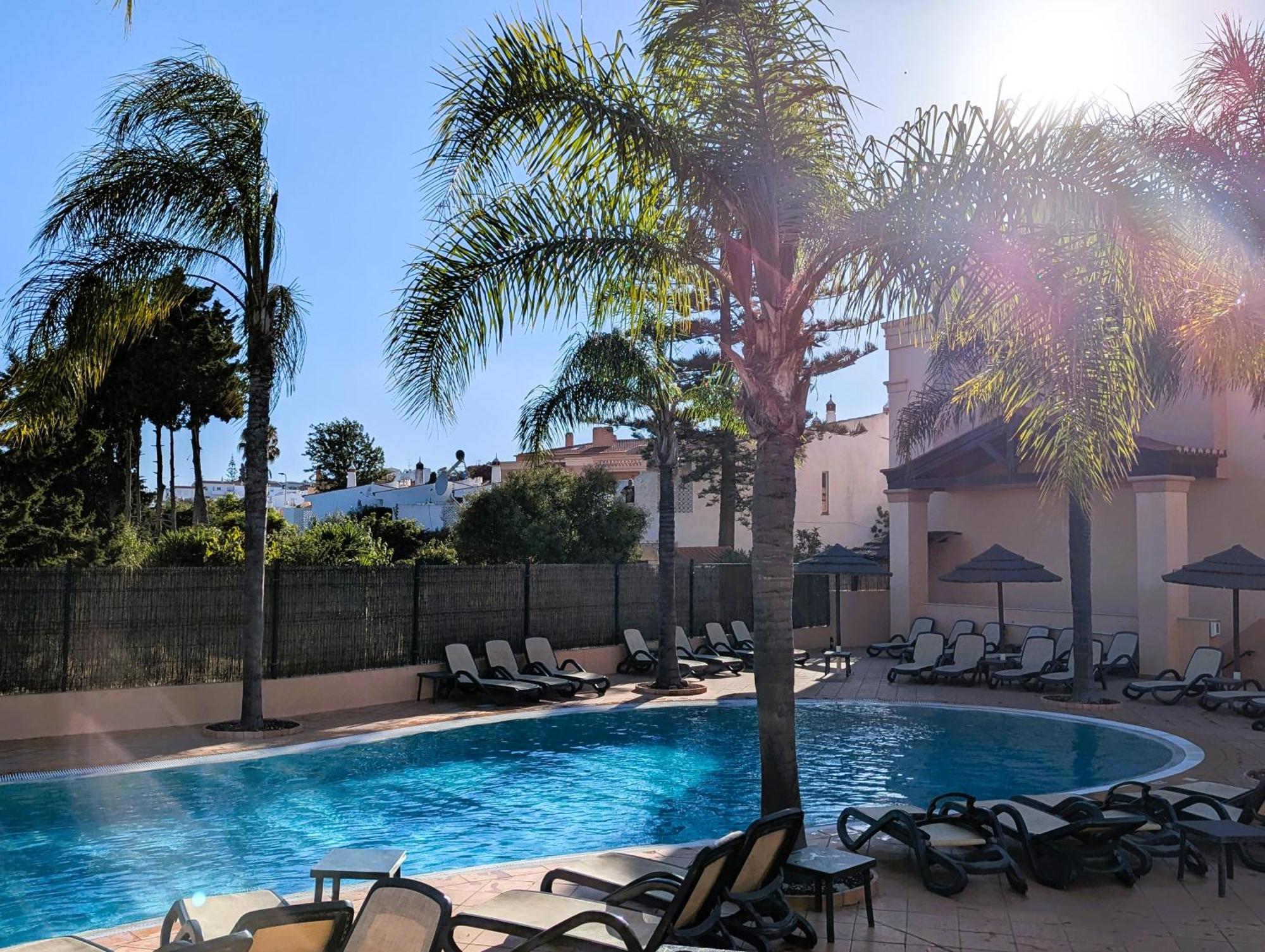 Luxury 3-Bedroom Apartment At High-End Luz Extérieur photo