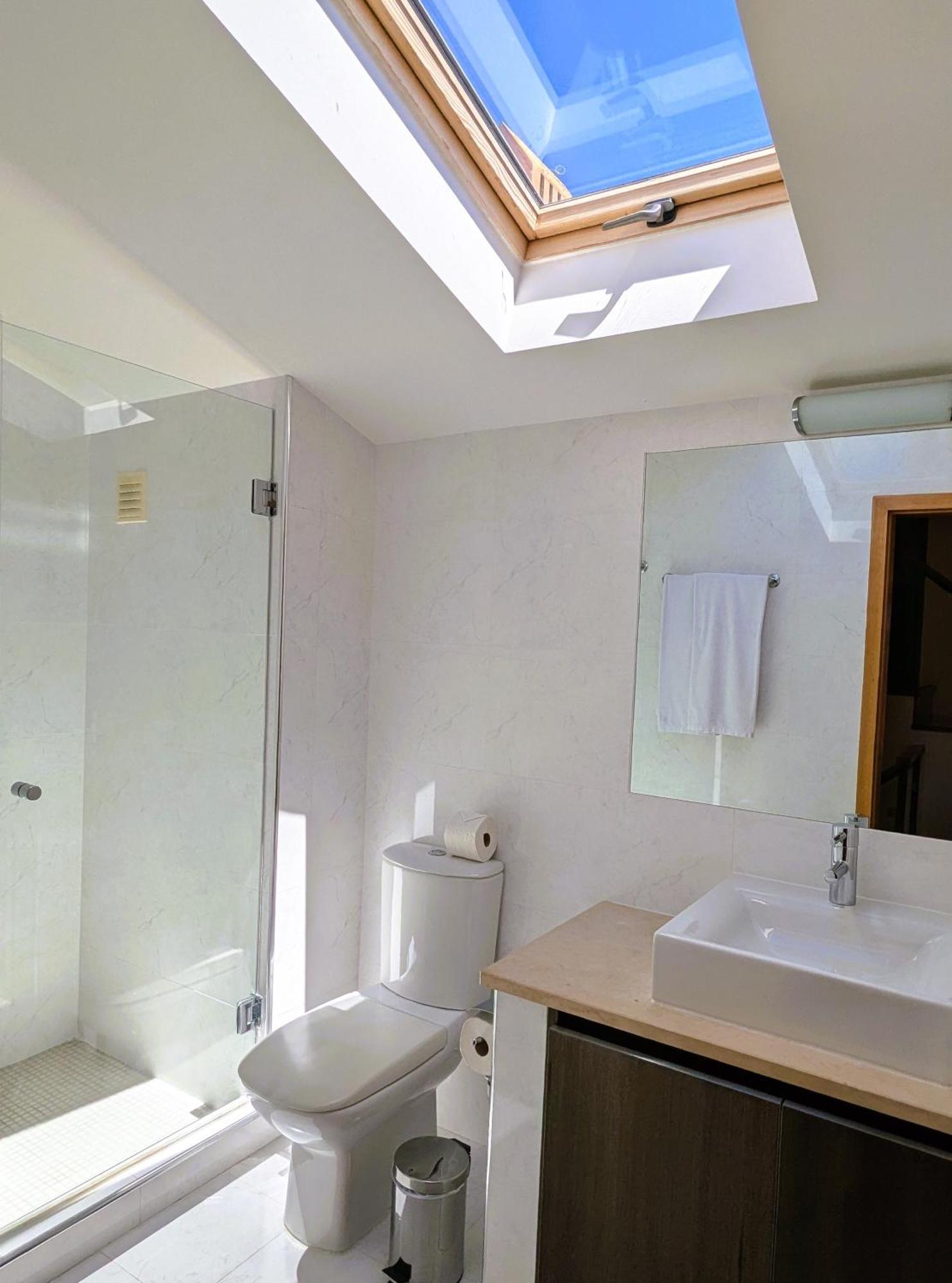 Luxury 3-Bedroom Apartment At High-End Luz Extérieur photo