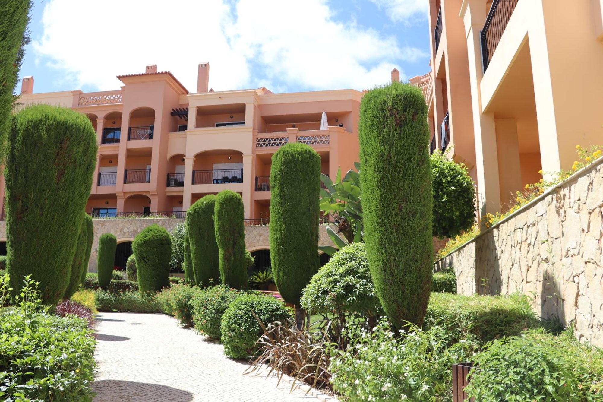 Luxury 3-Bedroom Apartment At High-End Luz Extérieur photo