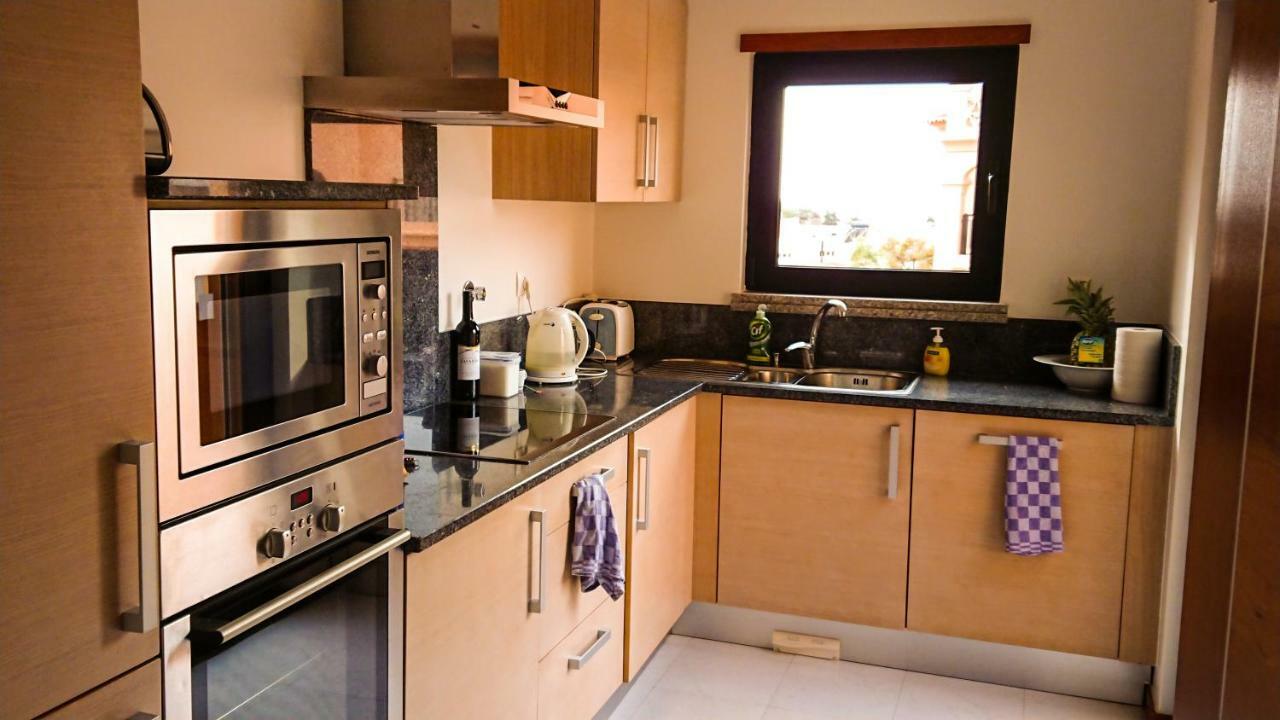 Luxury 3-Bedroom Apartment At High-End Luz Extérieur photo