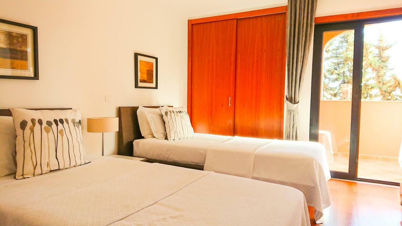 Luxury 3-Bedroom Apartment At High-End Luz Extérieur photo
