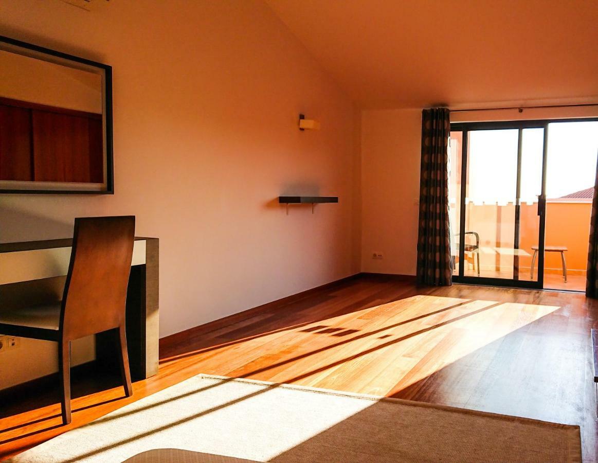 Luxury 3-Bedroom Apartment At High-End Luz Extérieur photo